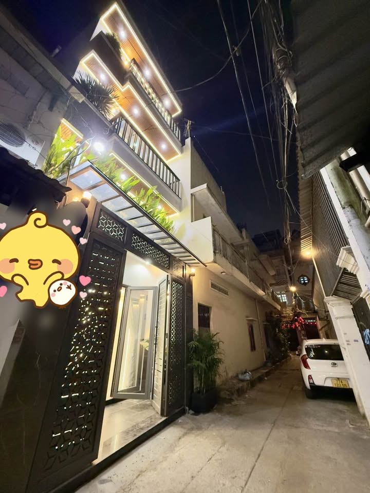 Nhà riêng 5 tầng tại Huỳnh Văn Nghệ, Gò Vấp, 46m² giá 7 tỷ - Đầy đủ tiện nghi, vào ở ngay!