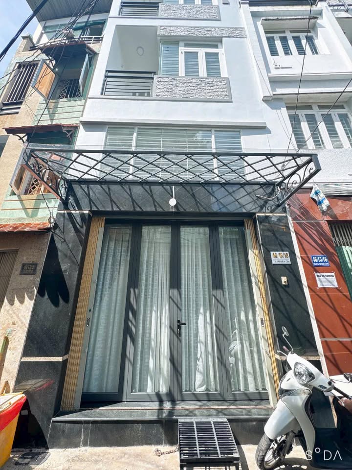 Nhà phố Tân Sơn Nhì 38m² giá 6.2 tỷ - Thiết kế hiện đại, vào ở ngay!