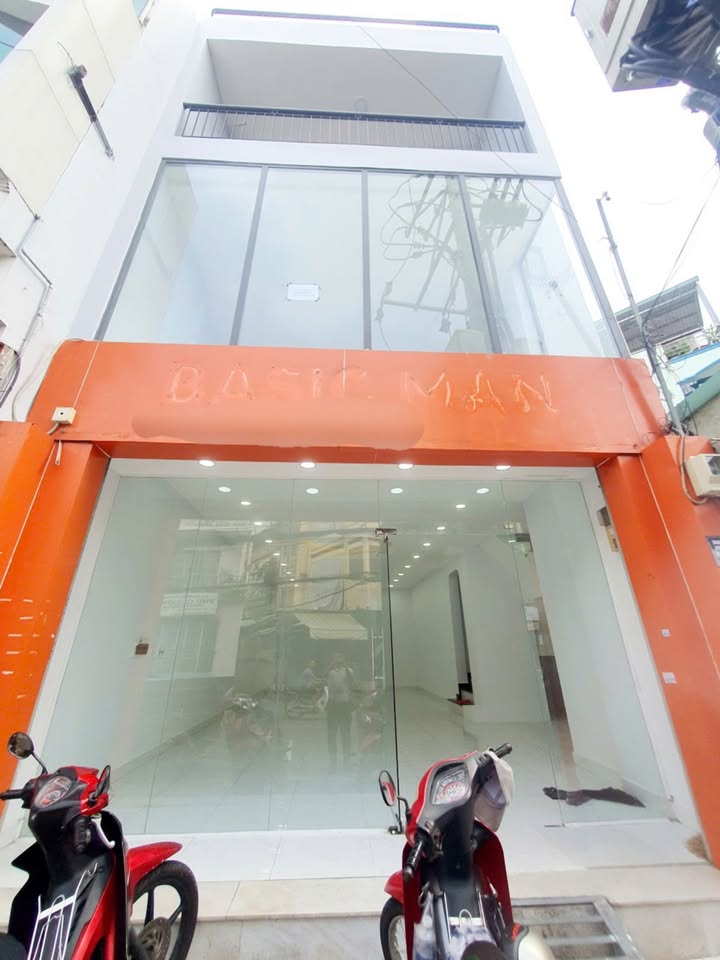 Mặt tiền kinh doanh tại 503A Huỳnh Văn Bánh, Quận Phú Nhuận - 300m² - Giá chỉ 35 triệu/tháng!