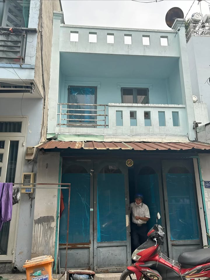 Nhà nguyên căn cho thuê tại đường Lê Trọng Tấn, Quận Tân Phú - Giá chỉ 6 triệu/tháng!