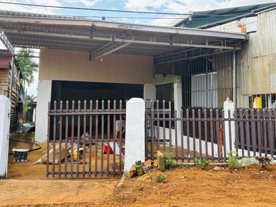 Nhà riêng Xã Nhân Cơ 180m² giá 799 triệu - Bán gấp chính chủ!