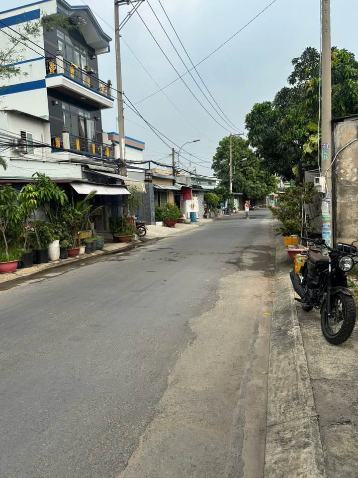 Đất mặt tiền Trần Văn Mười, Hóc Môn 77m² giá 3,65 tỷ - Kinh doanh phát triển!