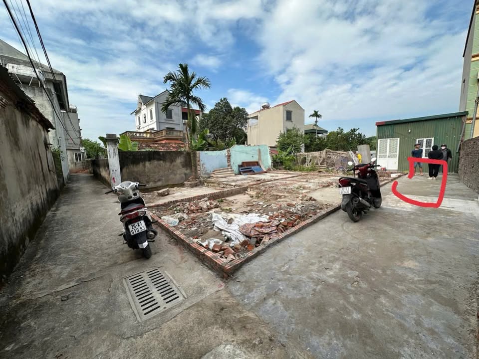 Đất thổ cư 40m² Thôn Lời, Đặng Xá, Gia Lâm giá 3.45 tỷ - Vị trí đẹp, sổ đỏ chính chủ!