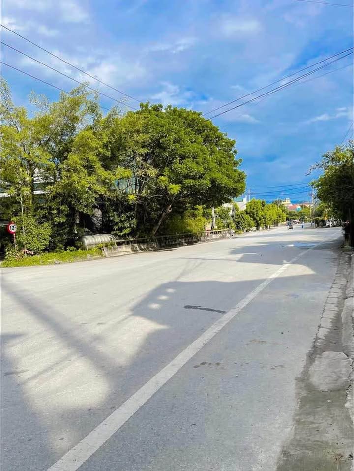 Nhà mặt tiền đường 19/5 TP. Hà Giang 108m² giá 3 tỷ - Tiềm năng kinh doanh lớn!