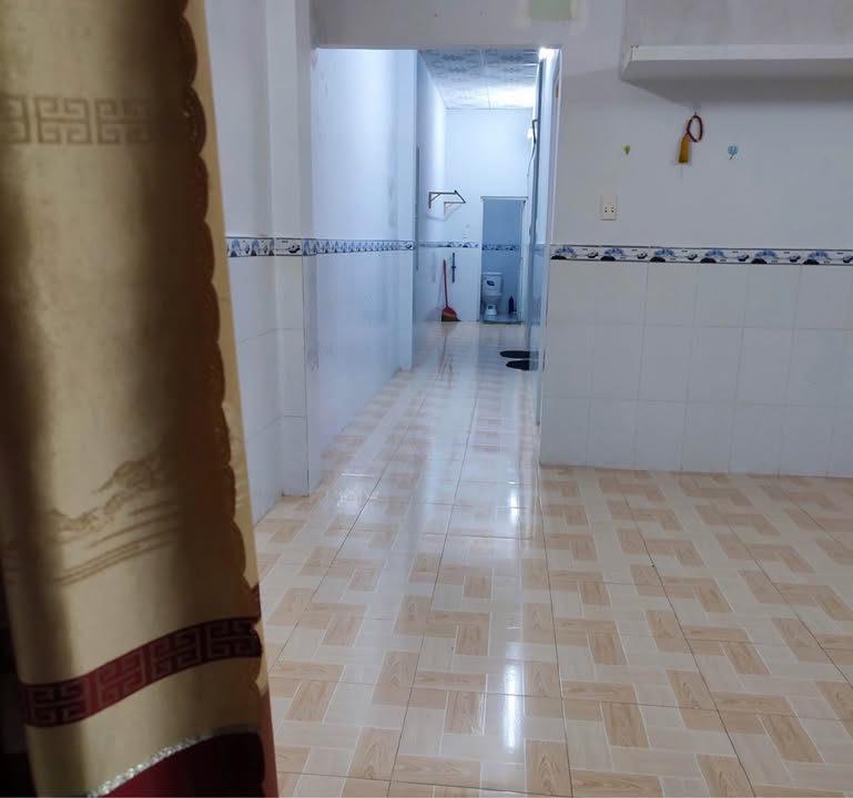 Nhà mặt tiền Nguyễn Thành Phương, Biên Hòa 75m² giá 12 triệu - Kinh doanh sầm uất!