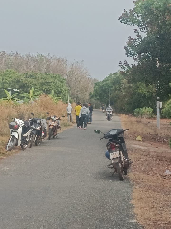 Đất nền Liên Xã Đồng Xoài 200m² giá chỉ 400 triệu - Đầu tư sinh lời cao!