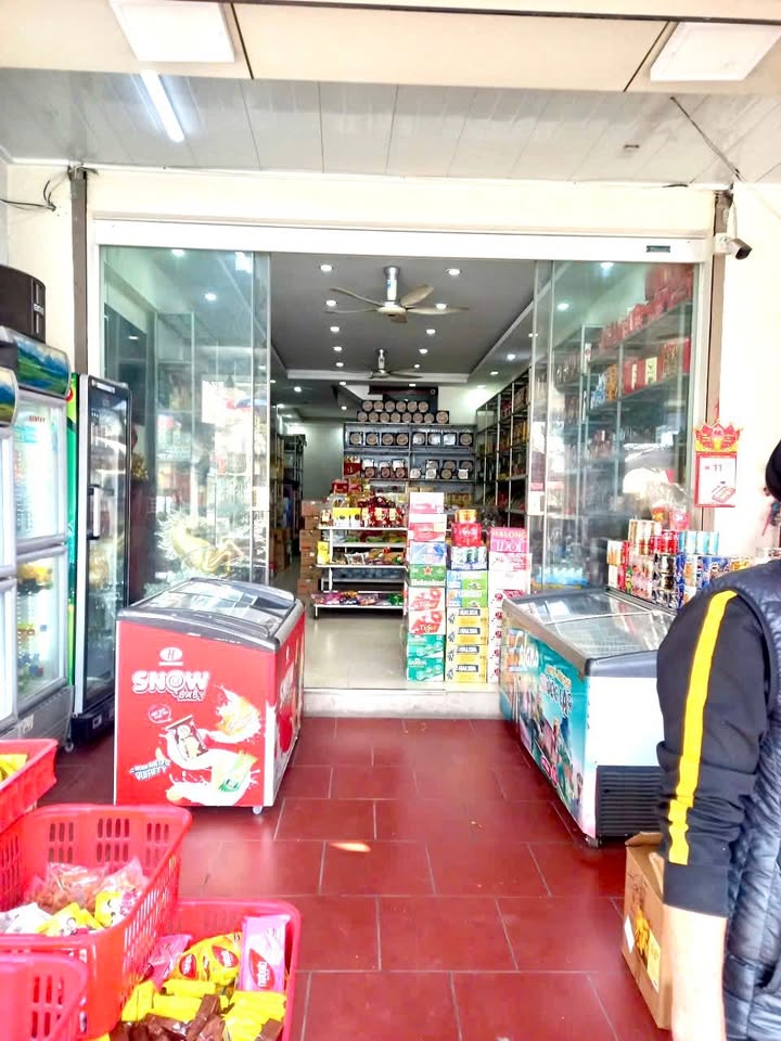 Bán nhà mặt đường Ngõ 550 Cẩm Thủy 83m² giá 4.2 tỷ - Vị trí đẹp kinh doanh tốt!