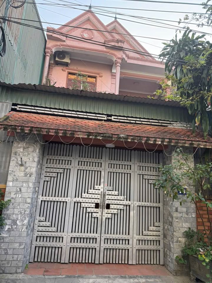 Nhà đẹp Vinh 160m² giá 7 tỷ - Thiết kế thoáng mát, gần Bệnh Viện Sản Nhi!