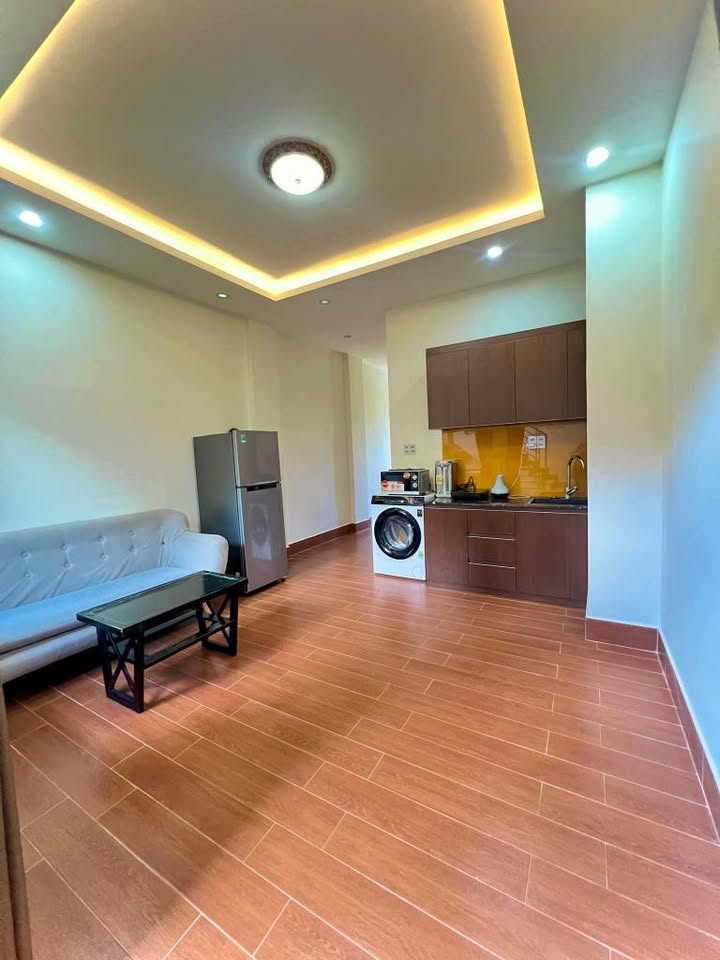 Căn hộ cho thuê Phạm Hồng Thái Đà Lạt 2PN giá 8 triệu - Tiện nghi đầy đủ, xe ô tô đậu trước nhà!