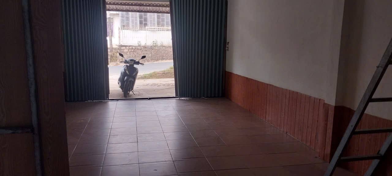 Cho thuê nhà liền kề mặt tiền Thánh Mẫu, Đà Lạt 45m² - Giá chỉ từ 2.2 triệu!