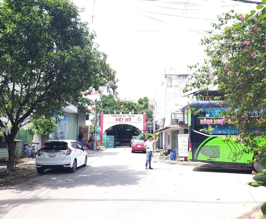 Nhà mặt tiền kinh doanh 95m² đường Chiêu Liêu, Tân Đông Hiệp, Dĩ An - Cơ hội đầu tư tuyệt vời!