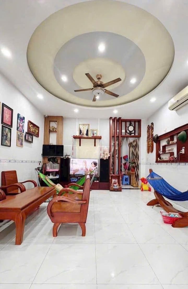 Nhà mặt tiền kinh doanh KP6 Biên Hòa 120m² giá 3.9 tỷ - Cơ hội đầu tư hấp dẫn!