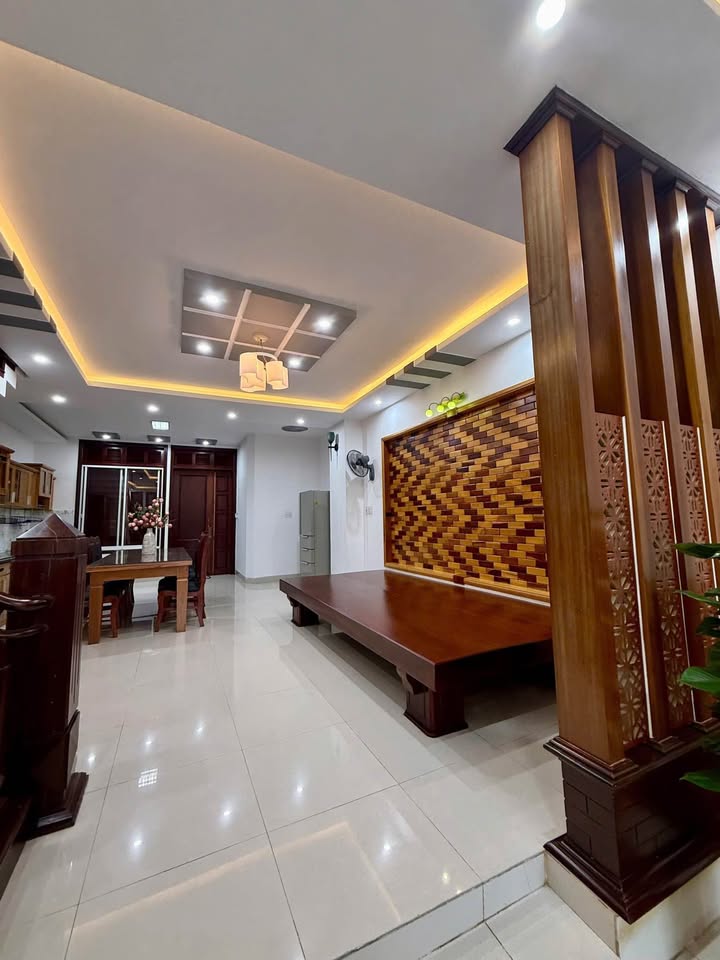 Nhà riêng 67 Đinh Công Tráng, Huyện Krông Pắc 234m² giá 7.8 tỷ - Sổ hồng chính chủ, thổ cư 100%!