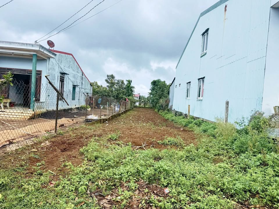 Đất nền 570m² tại xã Ea KNuec, huyện Krông Pắc - Sổ đỏ chính chủ, giá chỉ 1 tỷ!