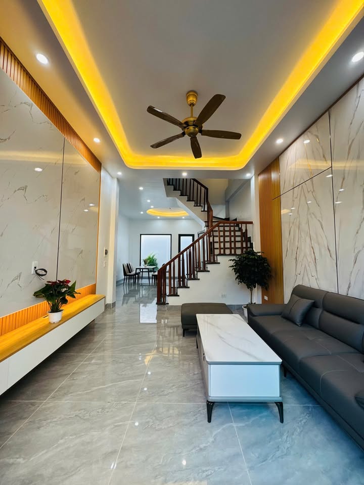 Nhà 3 tầng tại Phố Tự Đoài, Hải Dương 63m² giá 2.1 tỷ - Chính chủ bán gấp!