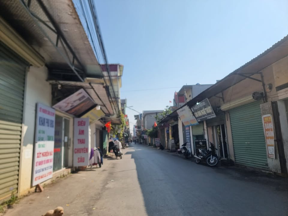 Đất nền KCN Quế Võ 1, Bắc Ninh 75m² giá 2,xx tỷ - Đường thông xe ô tô ngay chợ!