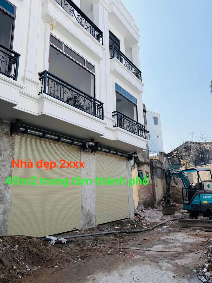 Nhà phố Trần Hưng Đạo, Thái Bình 48m² giá 2 tỷ - Vị trí trung tâm thuận lợi!