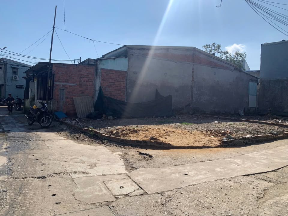 Đất lô góc Hoàng Văn Thái, Hòa Khánh Nam 75m² - Kiệt ô tô vào tận sân!