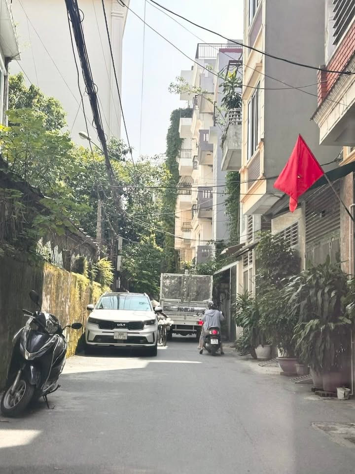 Nhà Phố Hoàng Văn Thái, 45m² Giá 20.5 Tỷ - Đầu Tư Sinh Lời Với Thiết Kế Hiện Đại