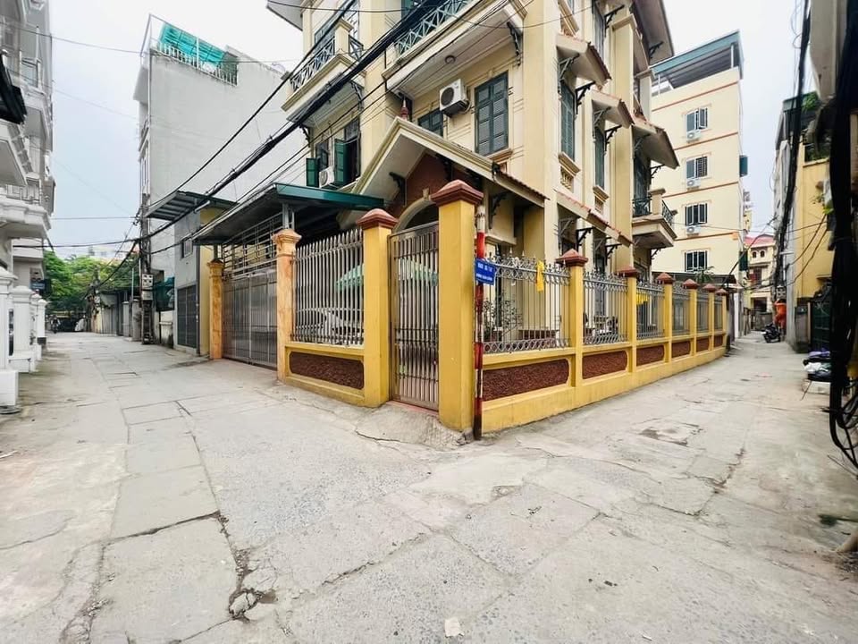 Nhà phố Xuân Đỉnh Bắc Từ Liêm 35m² giá 4.1 tỷ - Vị trí đẹp, ô tô đỗ gần nhà!