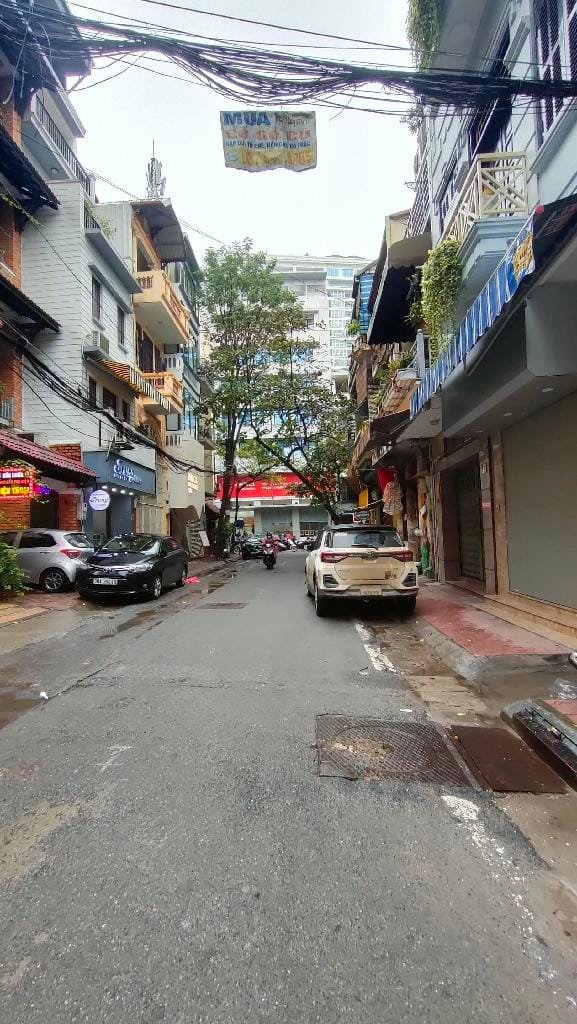 Nhà phố Yên Ninh, Ba Đình 22m² giá 5.45 tỷ - Thiết kế 5 tầng đẹp lung linh!