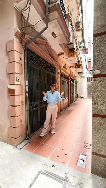 Nhà Cầu Giấy 36m² giá 7.8 tỷ - Thiết kế hiện đại, sẵn sàng vào ở!