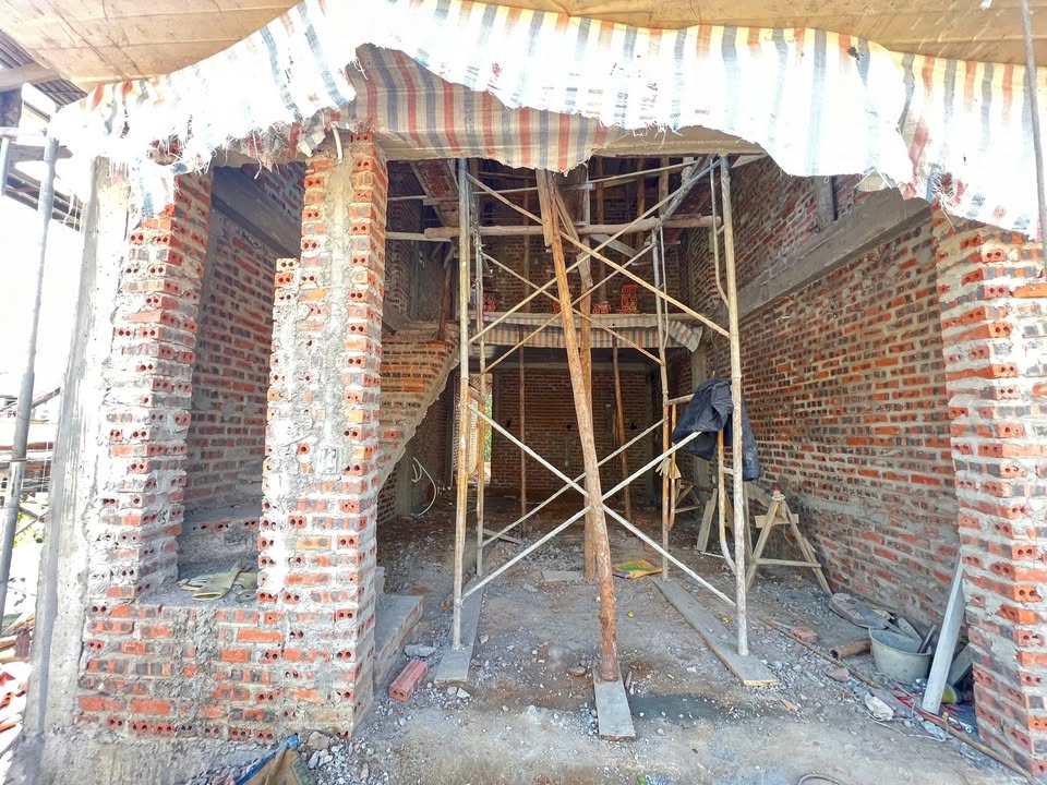 Nhà 2 tầng phường Việt Hưng, Hạ Long 136m² giá 1.65 tỷ - Sẵn sàng vào ở!