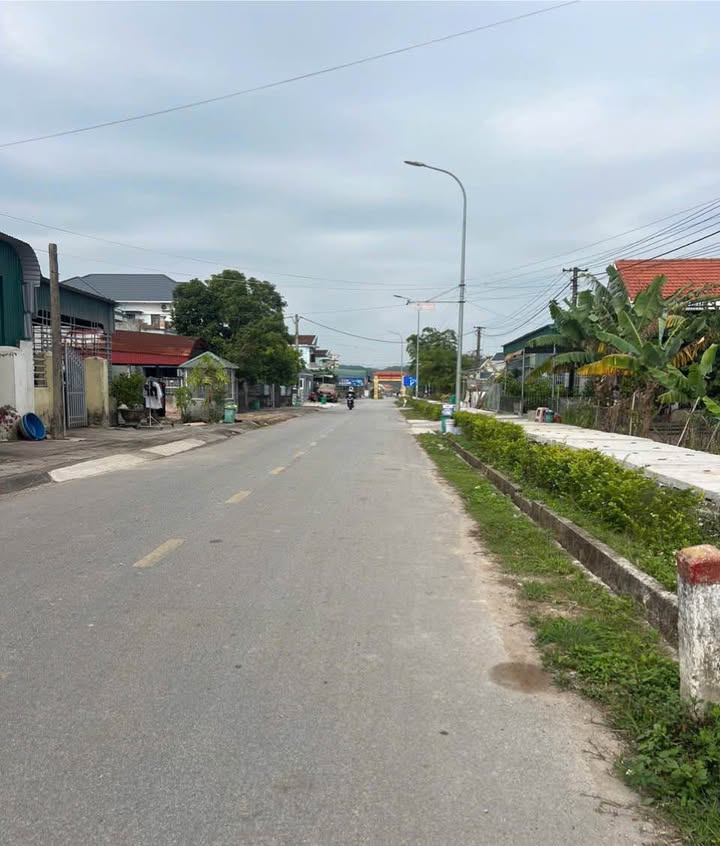 Đất thổ cư thôn 3B Hải Tiến 1700m² giá 1 tỷ - Cơ hội đầu tư tuyệt vời!