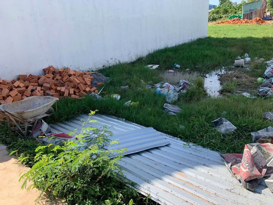 Đất thổ cư đường Lê Duẩn, Phan Thiết 100m² giá 570 triệu - Bán gấp!