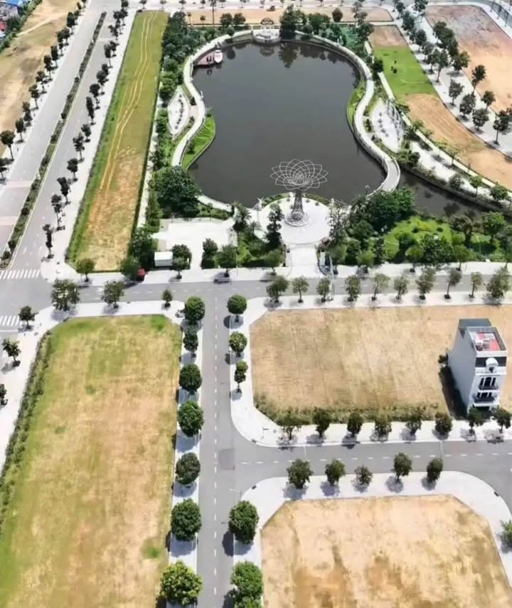 Đất nền Danko City Thái Nguyên 96m² giá 5.6 tỷ - Sổ hồng chính chủ!