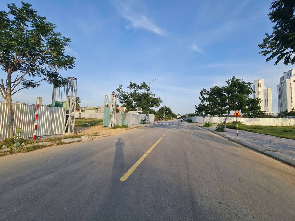 Cặp đất K2 – Khu đô thị biển Bình Sơn 84m² giá 6.1 tỷ - Đầu tư sinh lời ngay!
