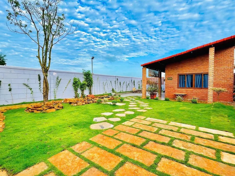 Nhà vườn Thôn 8, Phường Tân Thành, 2457m² giá 1.89 tỷ - Điểm dừng chân lý tưởng cho gia đình!