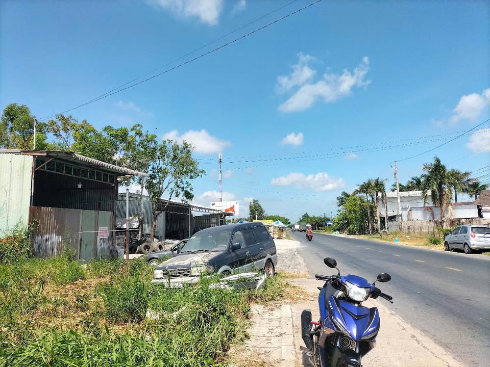 Đất mặt tiền Quản Lộ Phụng Hiệp, Cà Mau 120m² - Đầu tư sinh lời ngay!