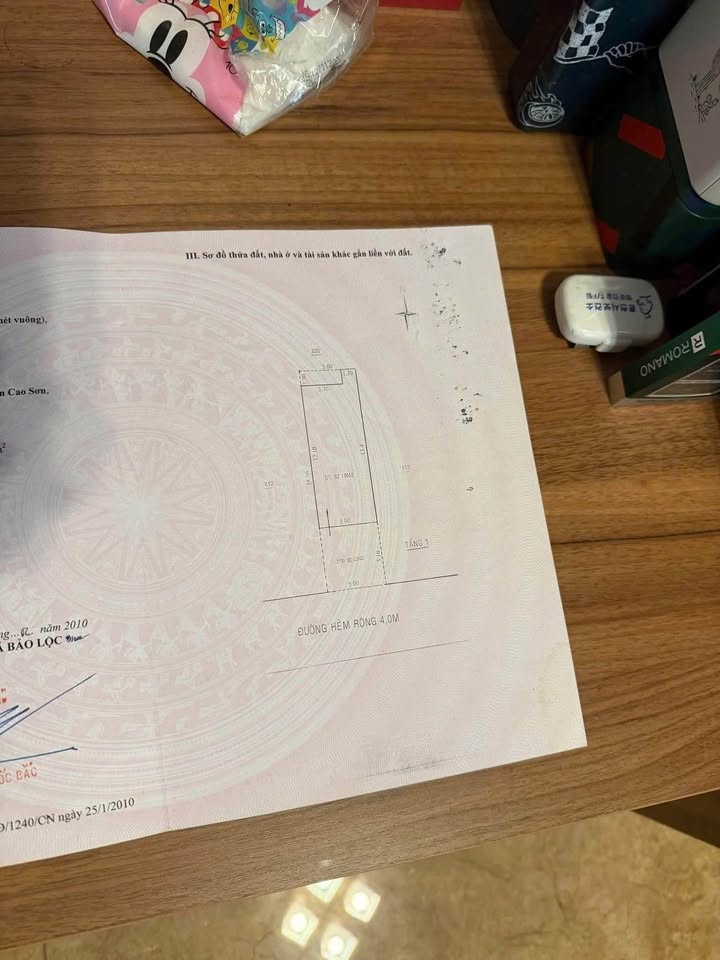 Nhà riêng hẻm Huỳnh Thúc Kháng, Bảo Lộc 92.5m² giá 2.4 tỷ - Cơ hội sở hữu nhà đẹp, giá tốt!