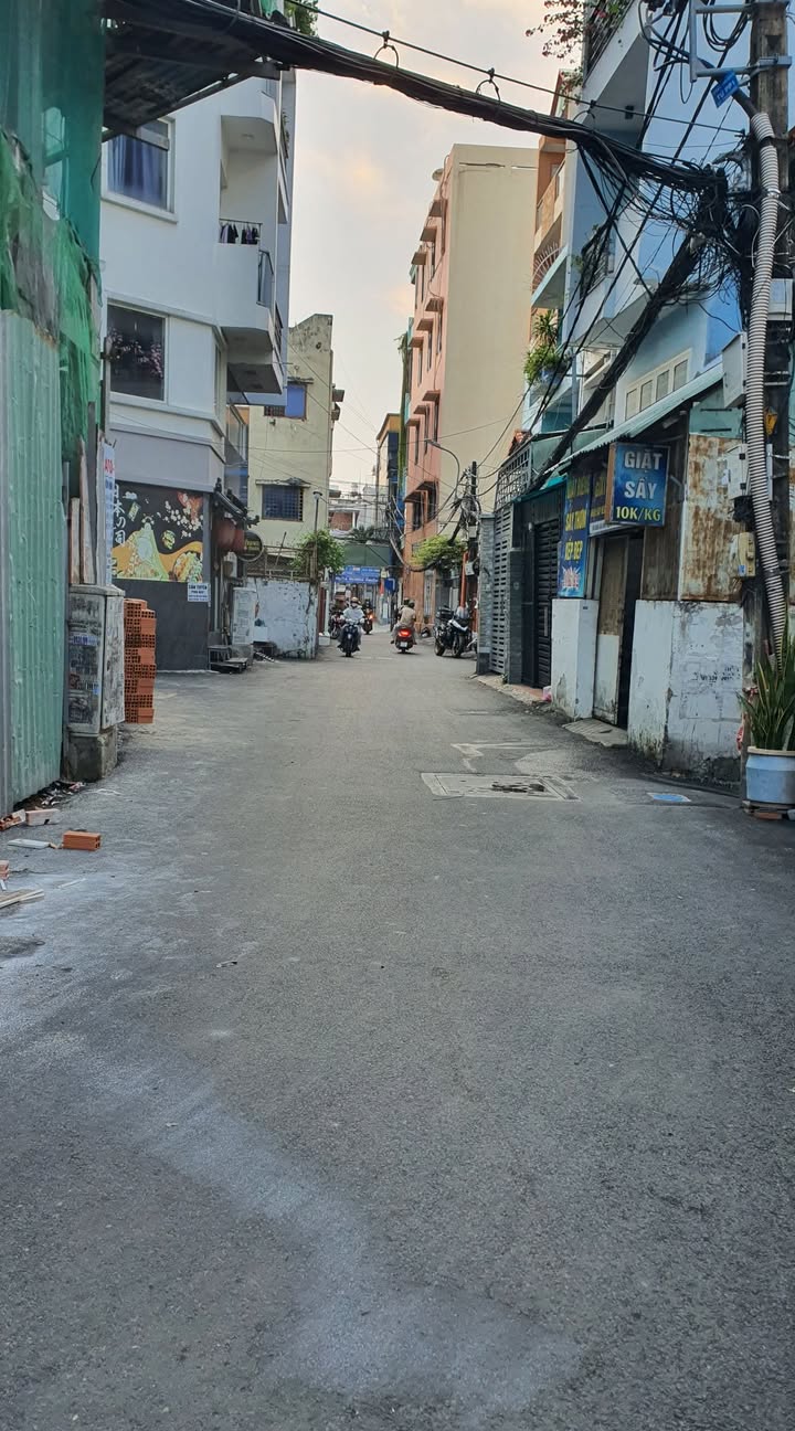 Nhà phố Xô Viết Nghệ Tĩnh 50m² giá 8 tỷ - Khu dân trí cao, an ninh tuyệt đối!