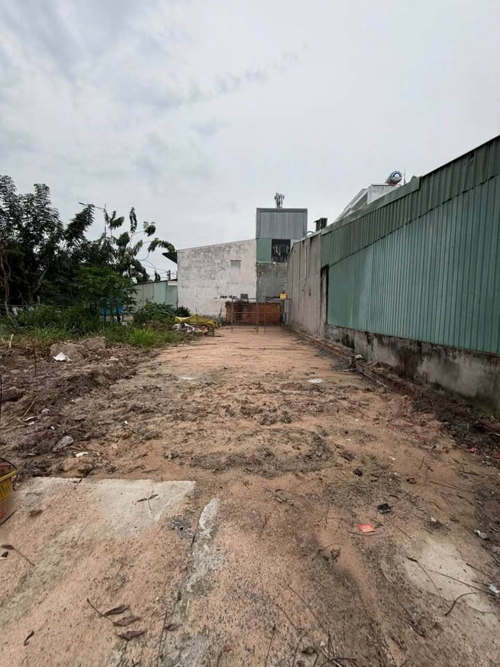 Đất nền TĐC kp1 Phú Tân 100m² giá thương lượng - Vị trí đẹp, xây dựng tự do!