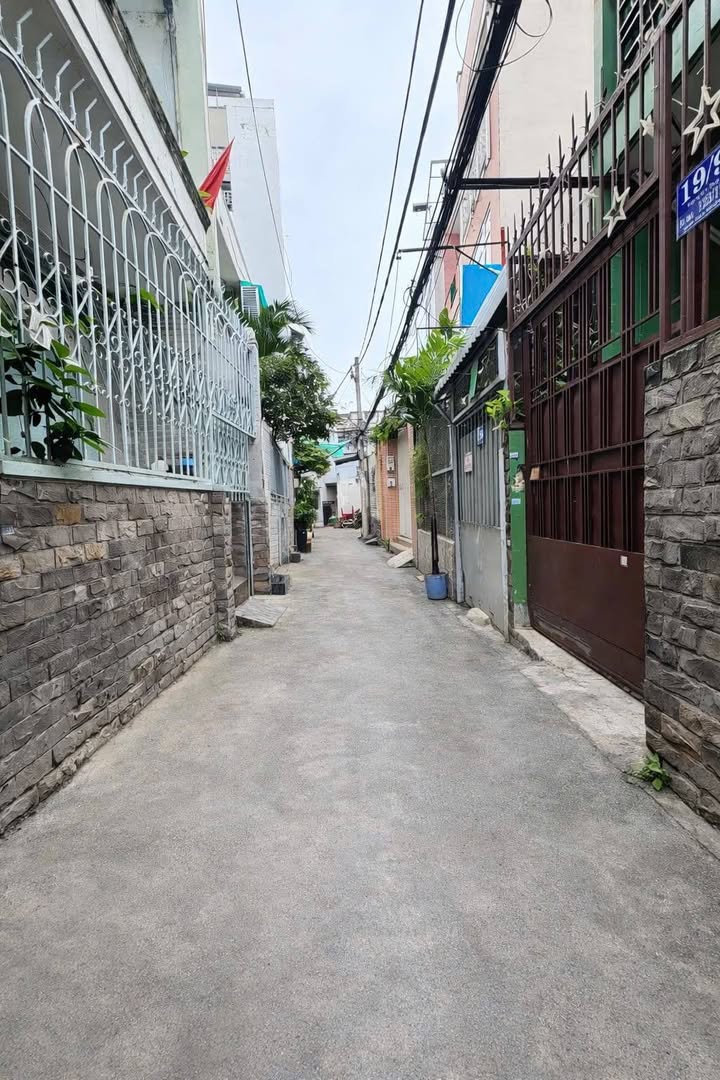 Nhà phố Lê Văn Duyệt, Bình Thạnh 48m² giá 5.3 tỷ - Chính chủ, sổ hồng vuông vức!