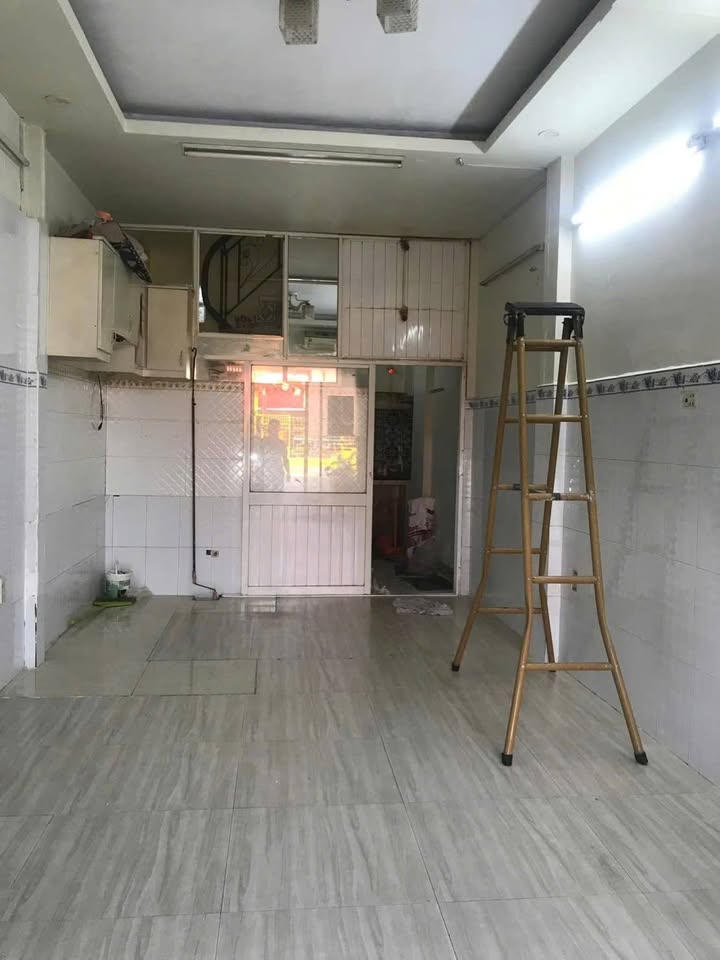 Nhà nguyên căn mặt tiền Đường Phạm Thế Hiển, Q8 - Kinh doanh thuận lợi chỉ 15 triệu/tháng!