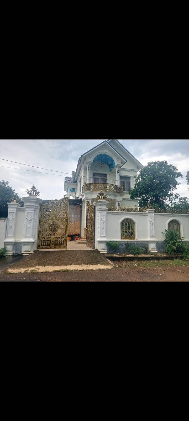 Nhà phố Tân Xuân, Đồng Xoài 288m² giá 3.7 tỷ - Chính chủ bán gấp!