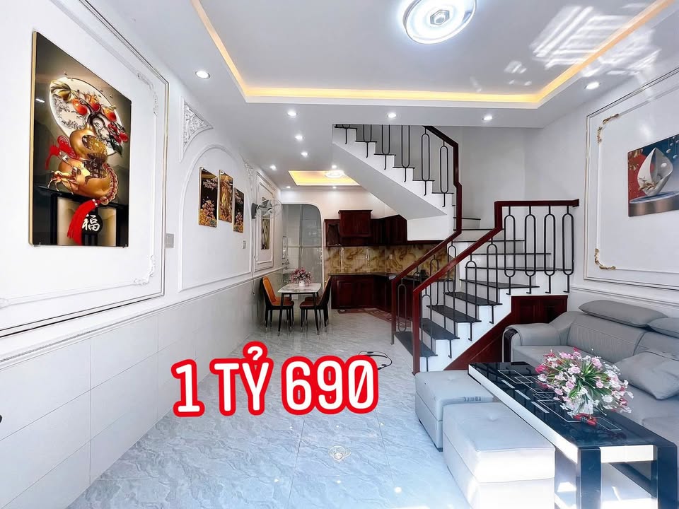 Nhà trệt lầu Hẻm 15 Hoàng Văn Thụ, Cái Răng, 25.8m² giá 1.69 tỷ - Thương lượng nhẹ!
