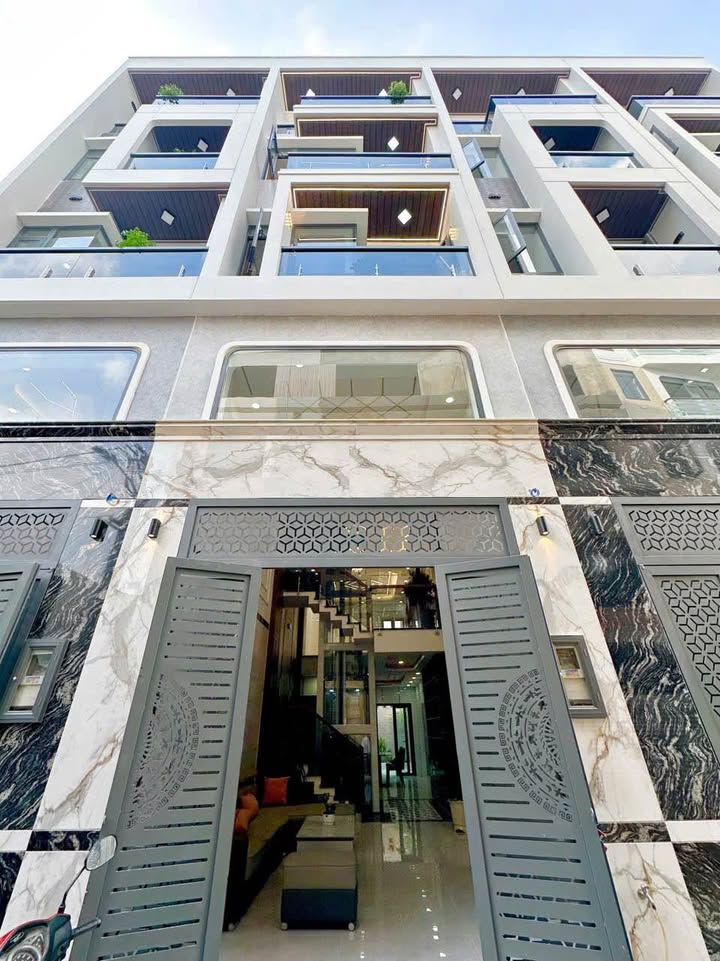 Nhà phố hẻm Chiến Lược, Bình Tân 270m² giá 8.4 tỷ - Thiết kế hiện đại, tiện nghi