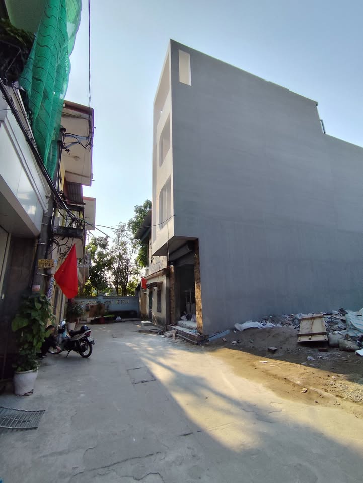 Nhà 4 tầng Trần Lãm 60m² giá 4 tỷ - Thiết kế hiện đại, ô tô tránh nhau!