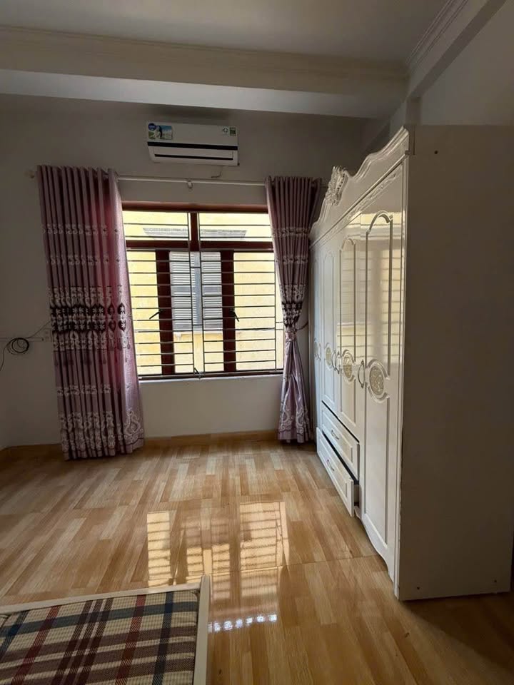 Nhà cho thuê 3 tầng Quang Trung, Thái Bình - Đầy đủ nội thất, chỉ việc xách vali vào ở!