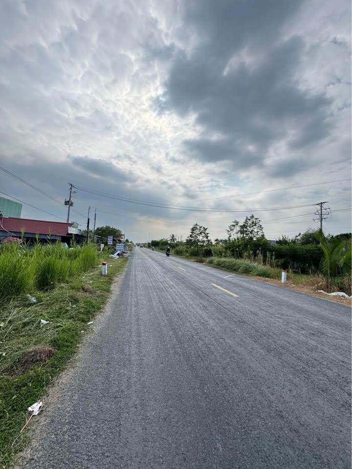 Đất mặt tiền Quốc Lộ 1A Cái Nước 2704m² giá 7.8 tỷ - Cơ hội đầu tư không thể bỏ lỡ!