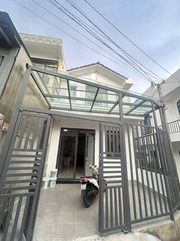 Nhà mới xây 2 mặt tiền Nguyễn Đình Chiểu, Đà Lạt 95m² giá 6.8 tỷ - Sẵn sàng vào ở!