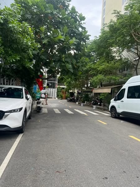 Bán đất tặng căn hộ 2 tầng đường Đồng Trí, Đà Nẵng - Diện tích 148m², Giá 5.85 tỷ - Cơ hội đầu tư hấp dẫn!