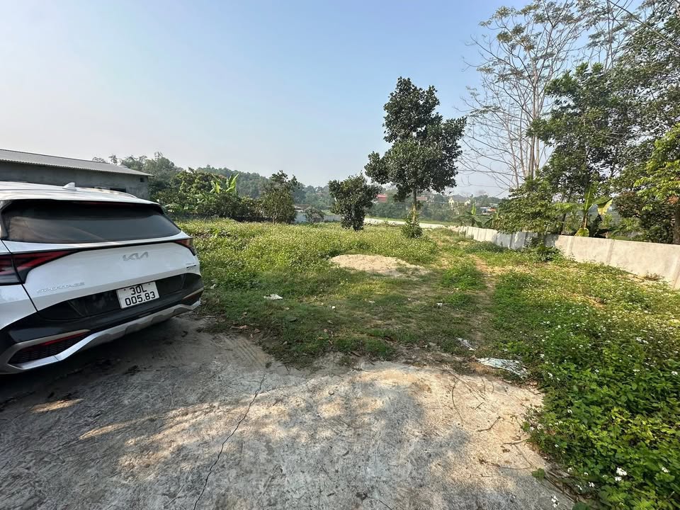 Đất thổ cư 300m² tại Thôn 5, Ba Trại, 1.800m² chỉ hơn 2 triệu/m² - Cơ hội đầu tư nghỉ dưỡng lý tưởng!