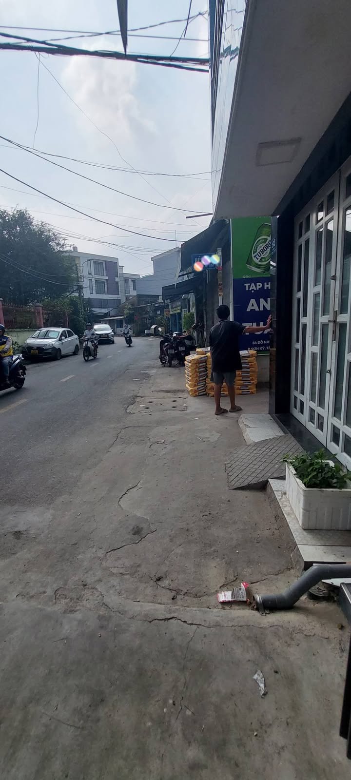 Nhà mặt tiền đường Lê Trọng Tấn, Quận Tân Phú 72m² giá 4 tỷ - Kinh doanh ngay!