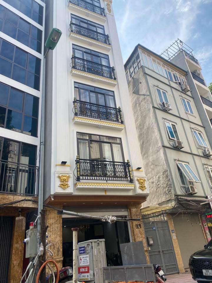 Nhà phố Đồng Cổ, Thụy Khuê 70m² giá 46.8 tỷ - Đẳng cấp sang trọng bên Hồ Tây!