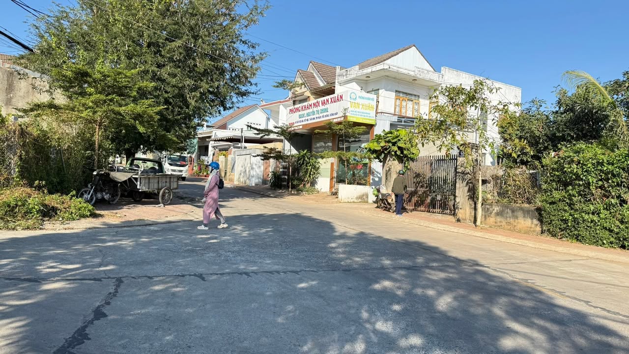 Đất nền mặt tiền đường Vạn Xuân, Buôn Ma Thuột 81m² giá 2.99 tỷ - Đầu tư sinh lời ngay!